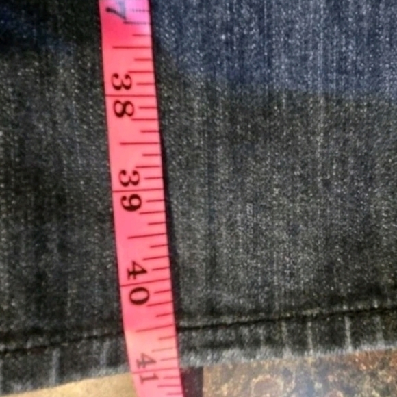 Vintage jeans from the 2000s by Miley Cyrus Max Azria juniors size 11 - Picture 6 of 6